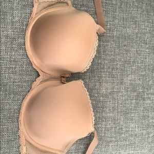 Chantelle Bra 36DDD